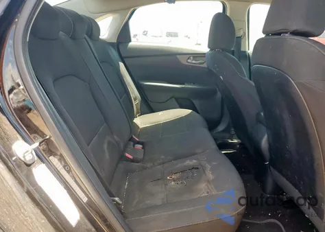 2019 Kia Forte Fe z USA, uszkodzony, nr VIN 3KPF24AD9KE035627